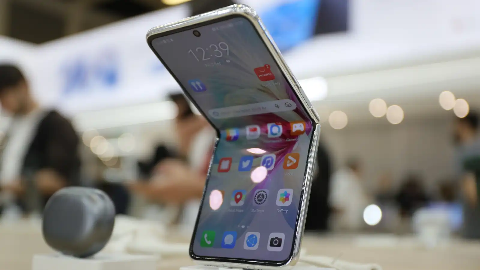 هاتف iPhone Ultra القابل للطي.. أبرز التسريبات والمواصفات المتوقعة