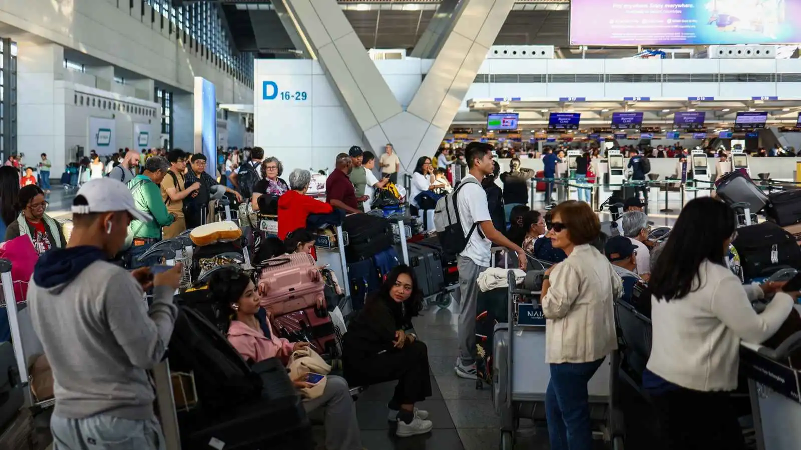 ما قصة علبة الطعام التي كلفت شابة آلاف الدولارات في أستراليا؟