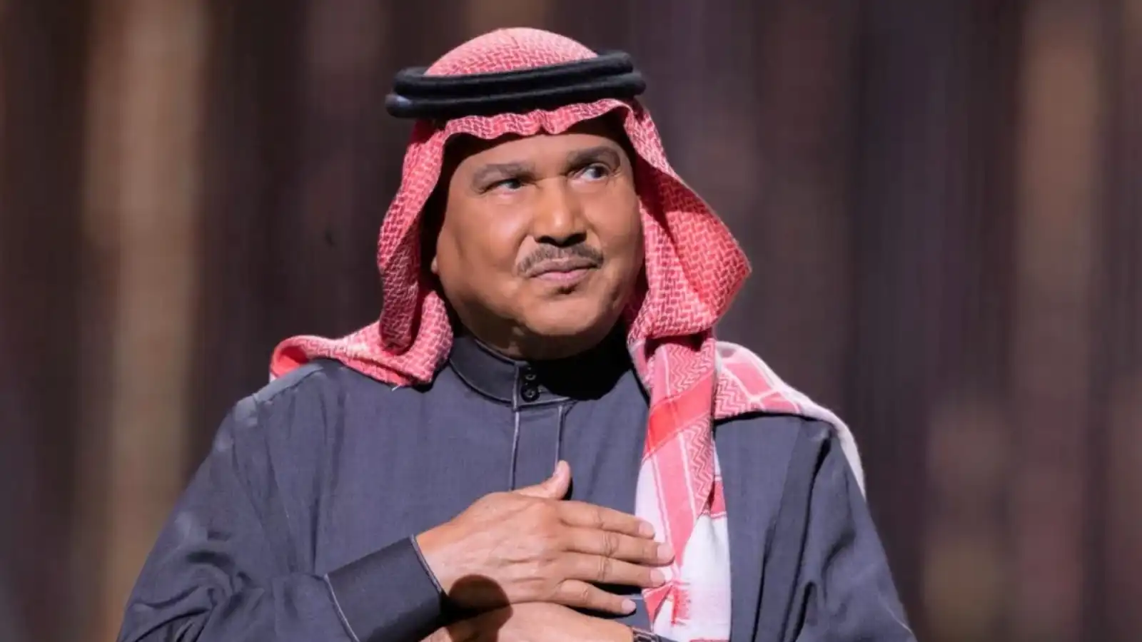 محمد عبده يثير الجدل بتصريح عن أم كلثوم