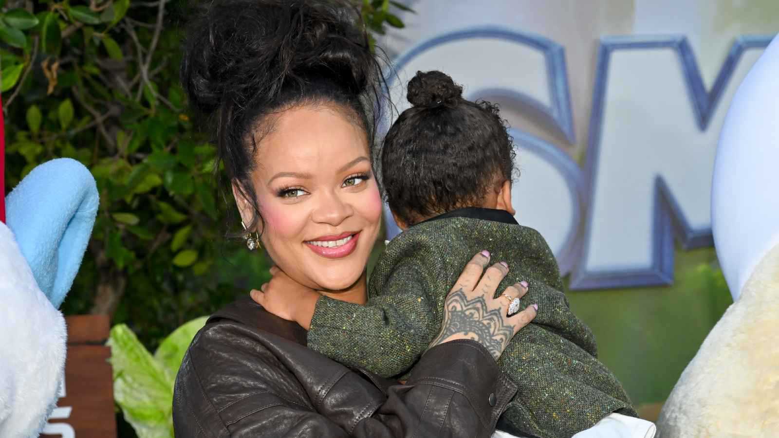 ريهانا تحسم جدل حملها الرابع برد ساخر 