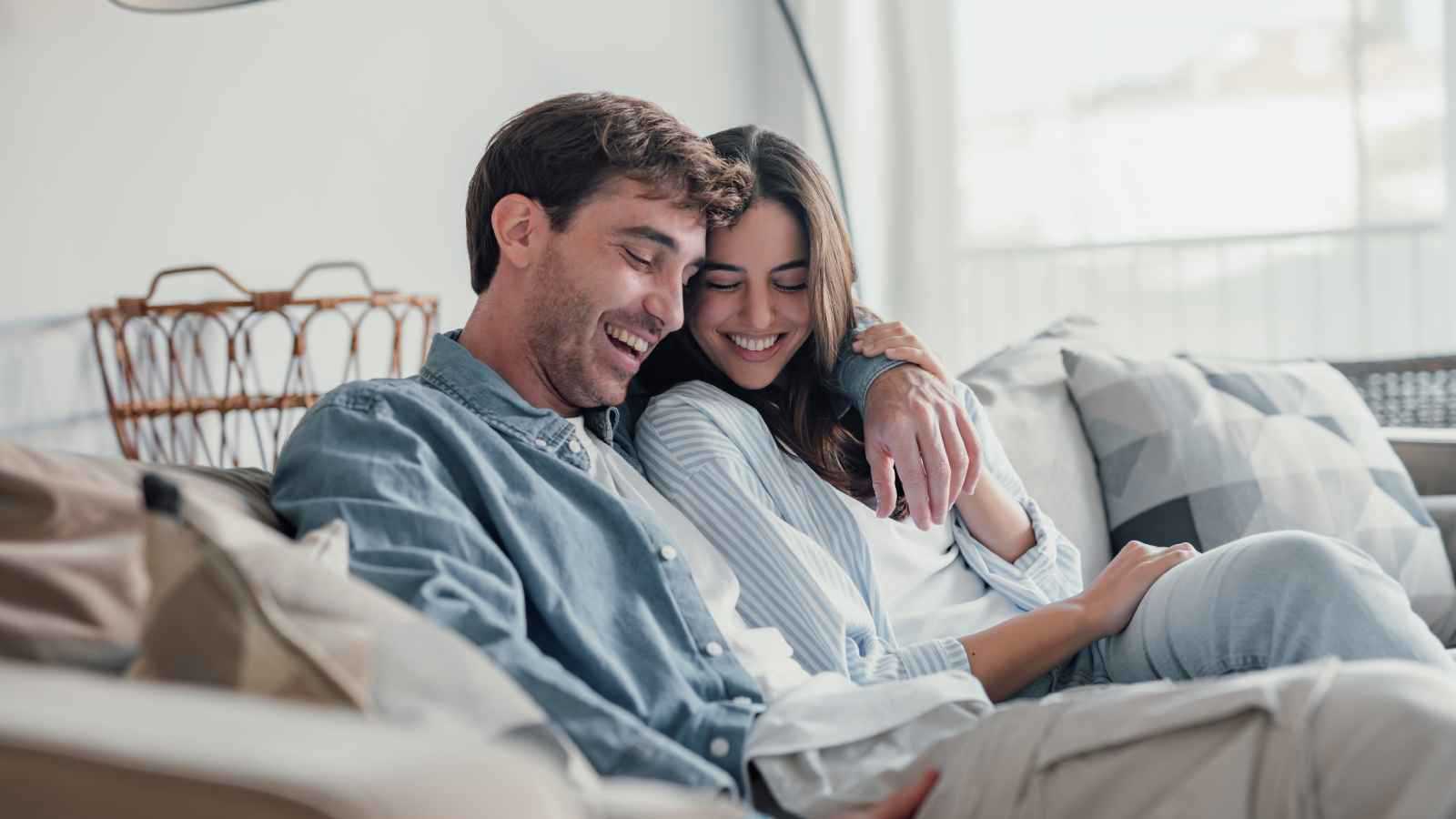 الحب وحده لا يكفي.. كيف تُبنى العلاقات؟