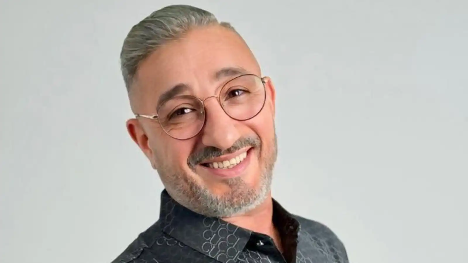 سعيد الصنهاجي ينهار بالبكاء بسبب ابنه.. ما القصة؟