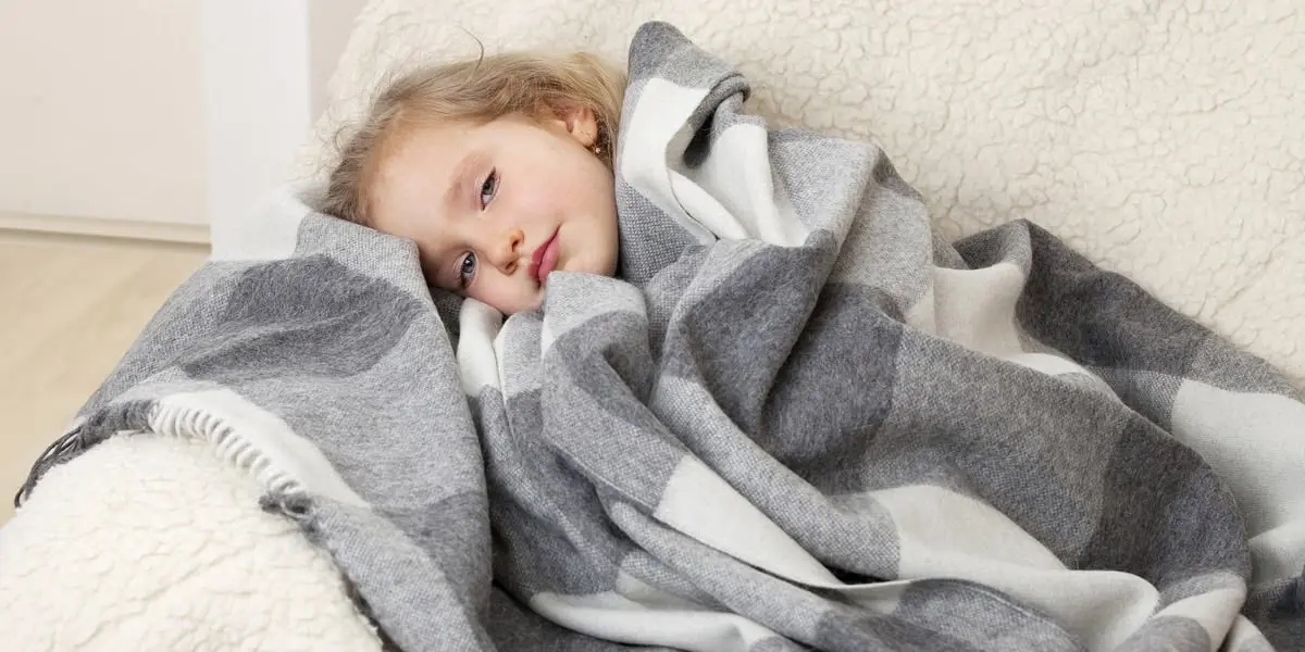 إحمي طفلك من أعراض البرودة