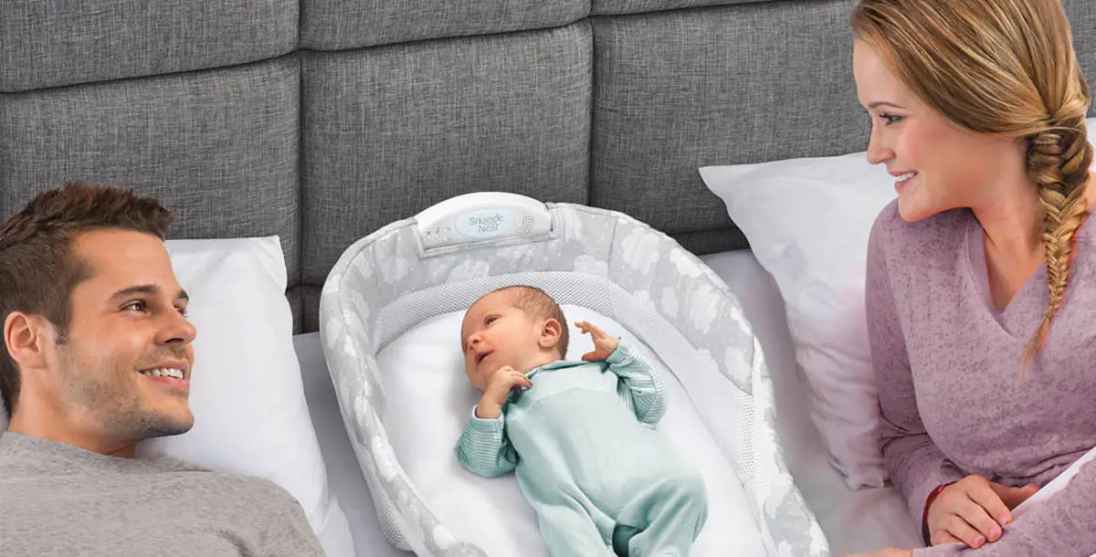 يجب أن ينام الرضع في غرفة آبائهم للحد من حالات الموت المفاجئ