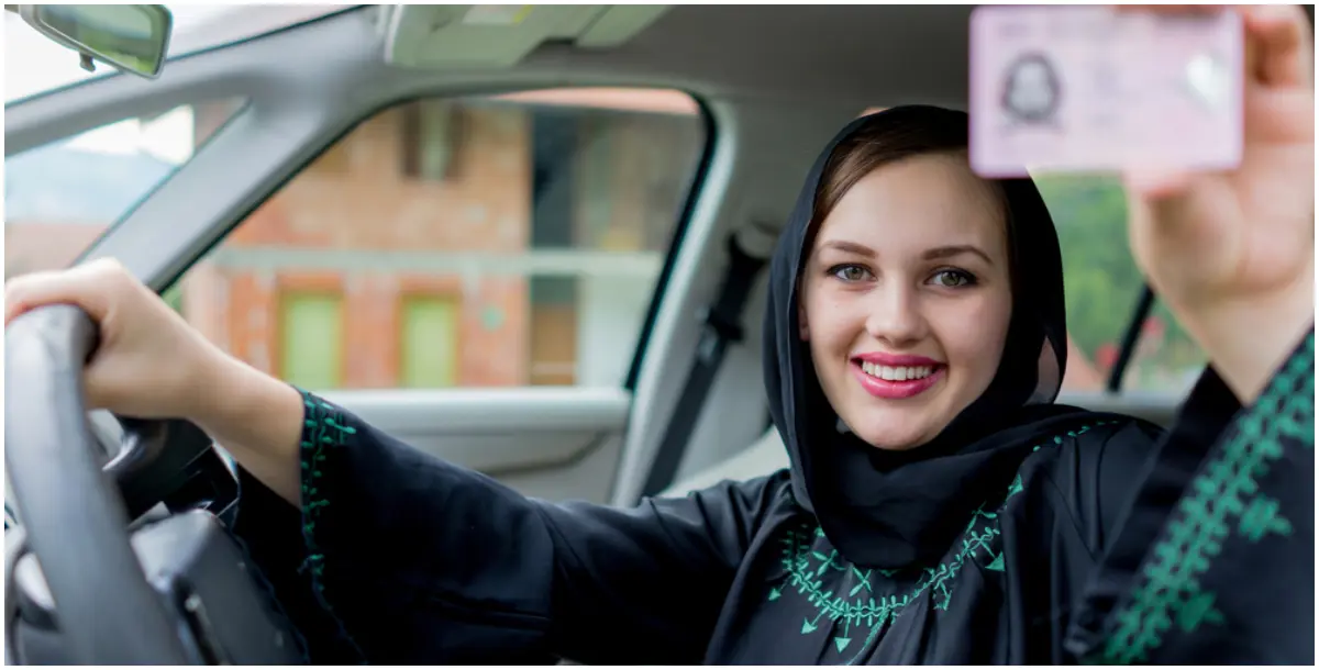"فوشيا" تُسجّل انطباعات شخصيات سعودية عن تجربة المرأة لقيادة السيارة