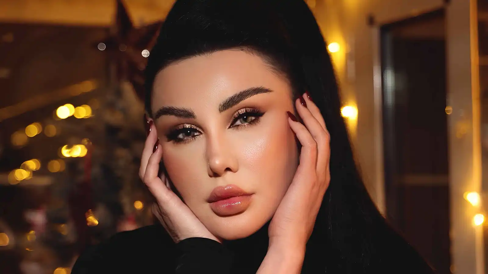جيني إسبر تقع في حب جزار ضمن أحداث "خارج التغطية"