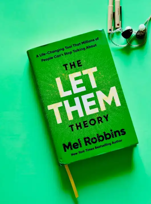 كتاب The Let Them Theory لميل روبينز