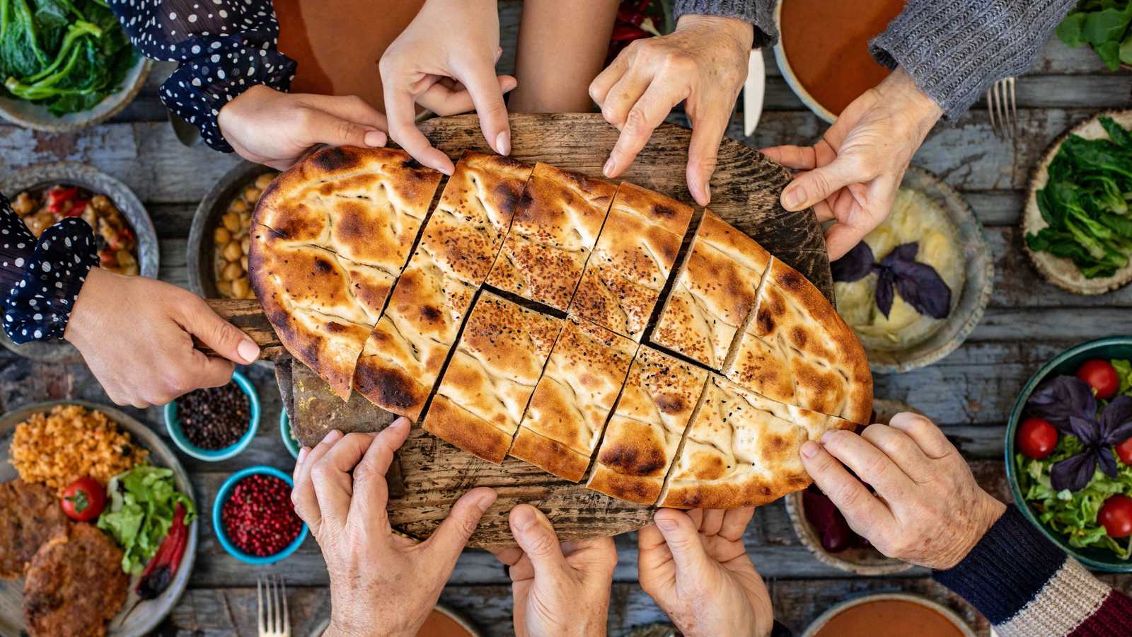 كيفية الخروج من رمضان بوزن مثالي وصحة أفضل