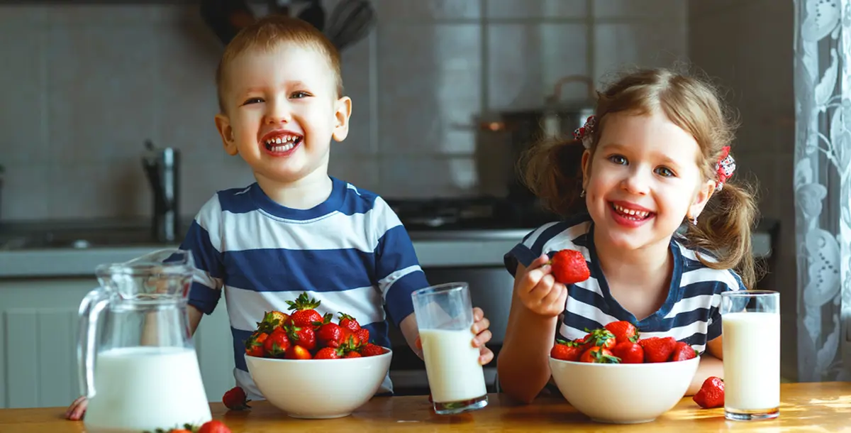دراسة: بدائل الحليب البقري توقِف نمو طفلك..!