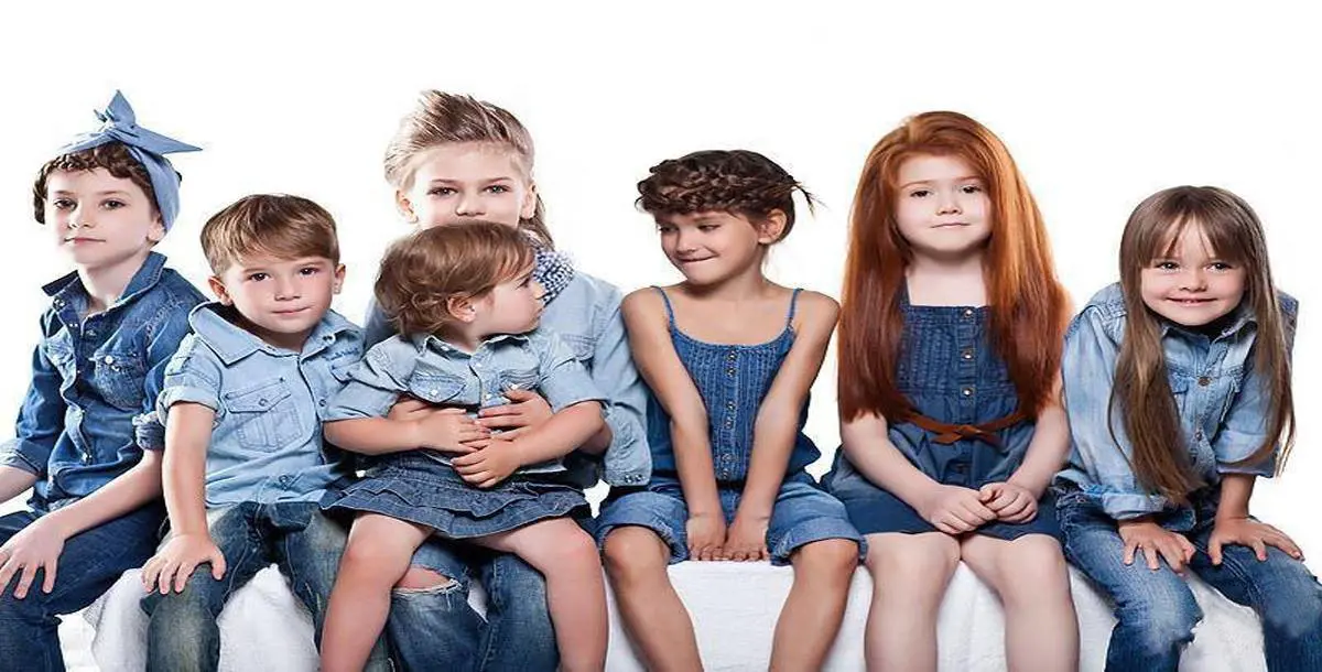 الجينز يتربع على عرش موضة أزياء الأطفال لصيف 2015