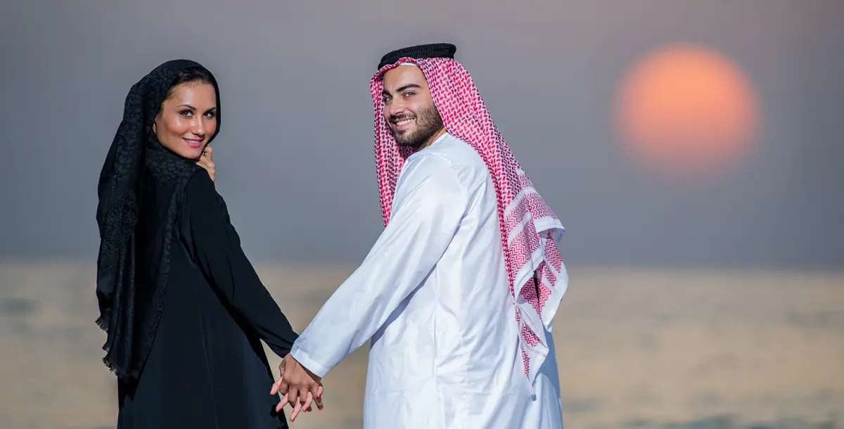 أكثر من نصف الإماراتيين يربطون العطور بمشاعر الحب