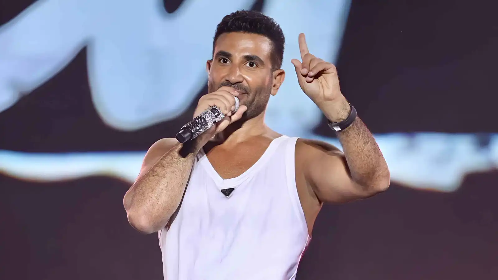 أحمد سعد يصدم الجمهور بملامحه في أحدث ظهور (فيديو)