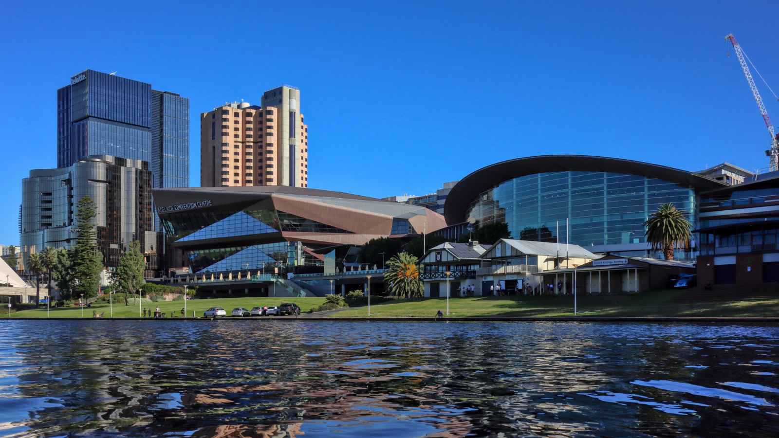 اتجاهات السفر 2026: سياحة الهدوء (Digital Detox) ووجهات بديلة للمدن المزدحمة 