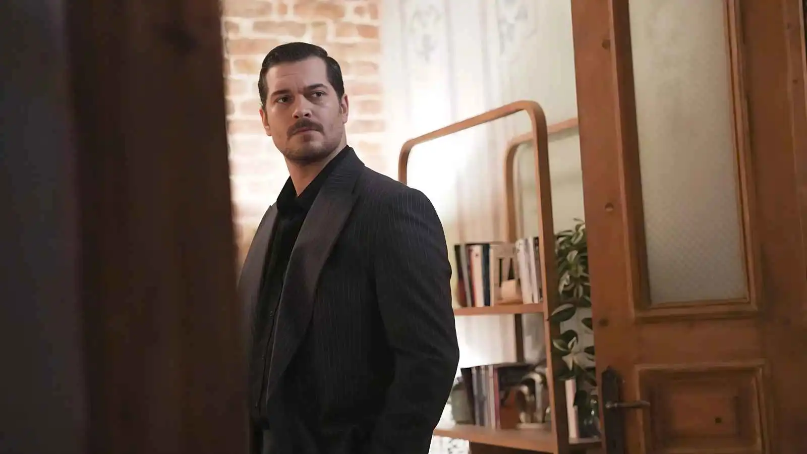 إعلان النهاية الرسمية لمسلسل "حلم أشرف" بعد 3 حلقات فقط