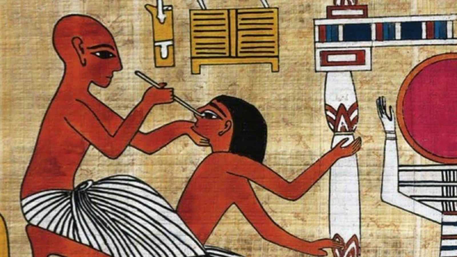 طقوس الكحل وجذوره الفرعونية في "سبت النور" بمصر 