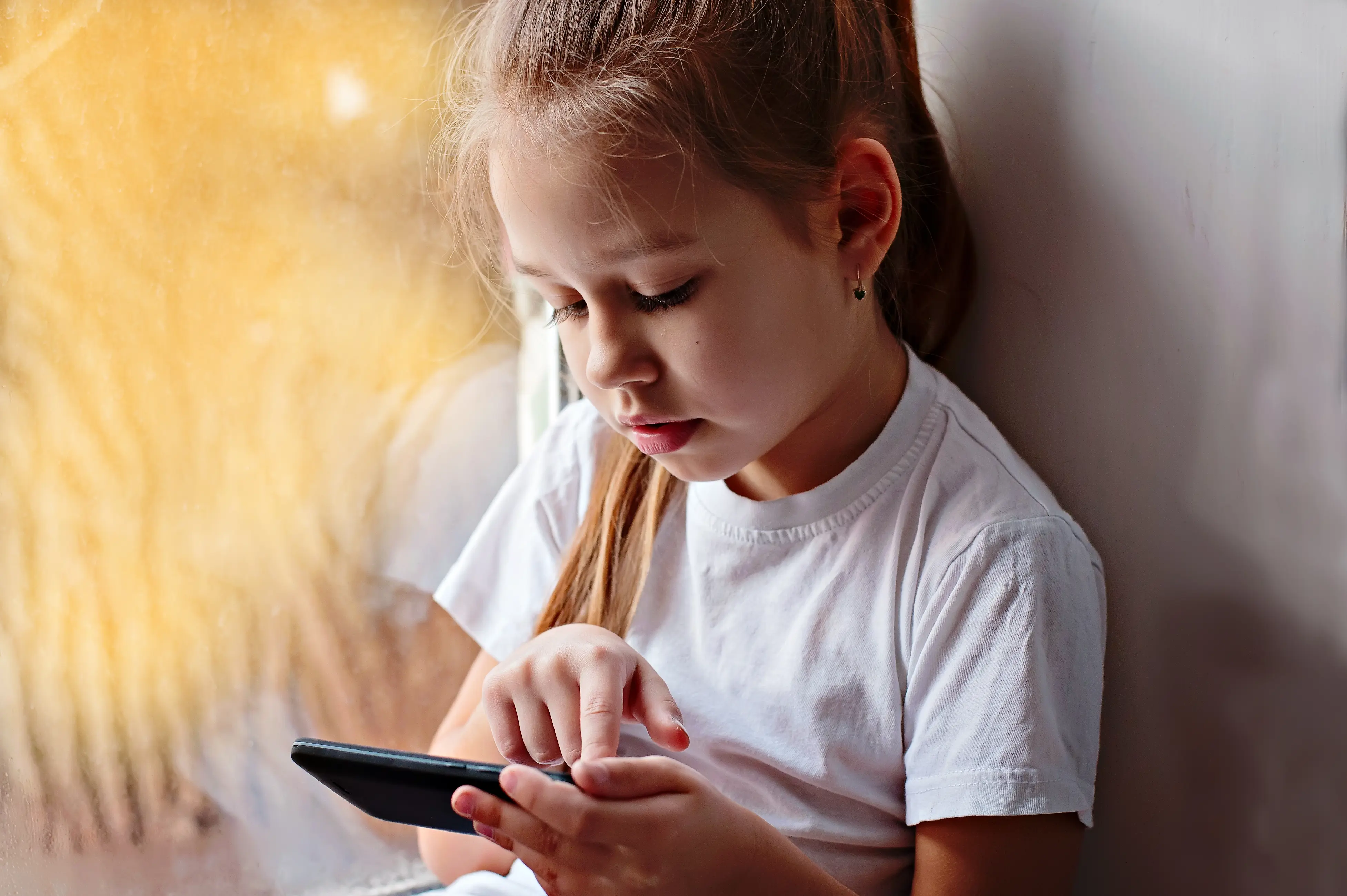 خطورة الألعاب الإلكترونية على الأطفال