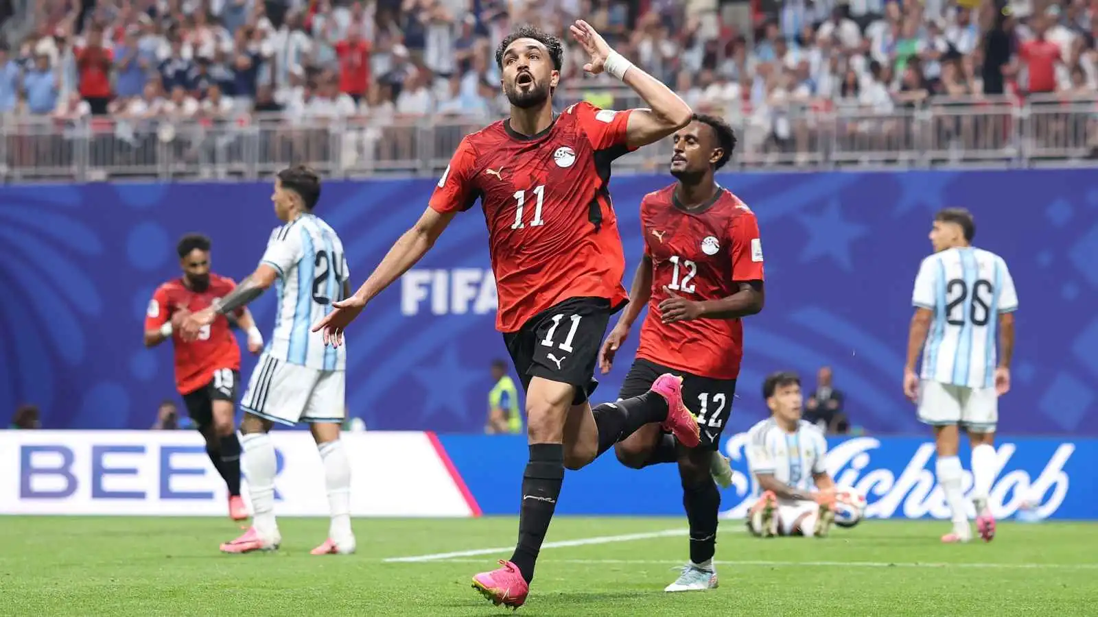 ماذا قال نجوم الفن بعد خروج مصر من كأس العالم؟