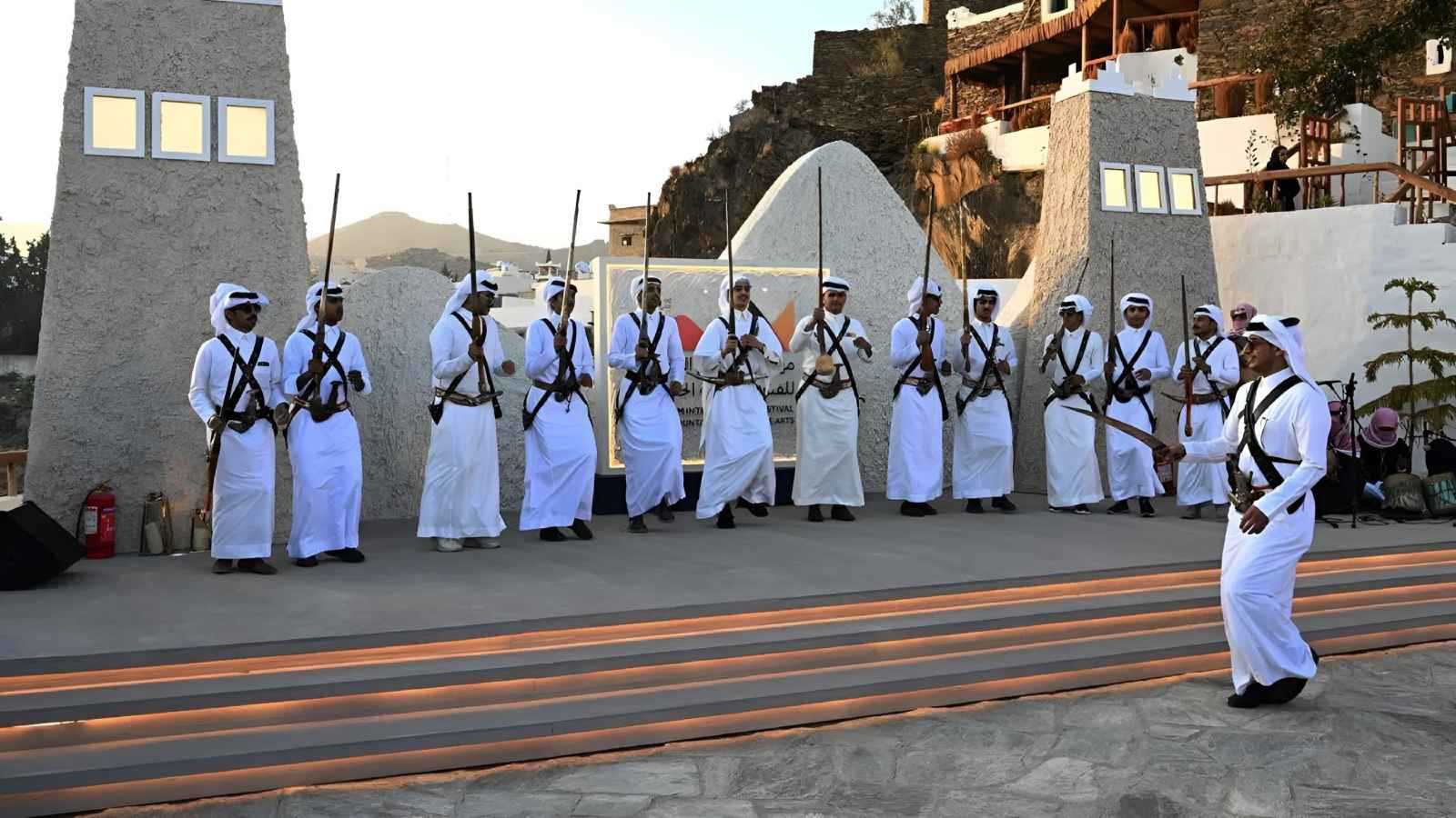 60 موهبة ترسم مستقبل الفنون الأدائية السعودية 