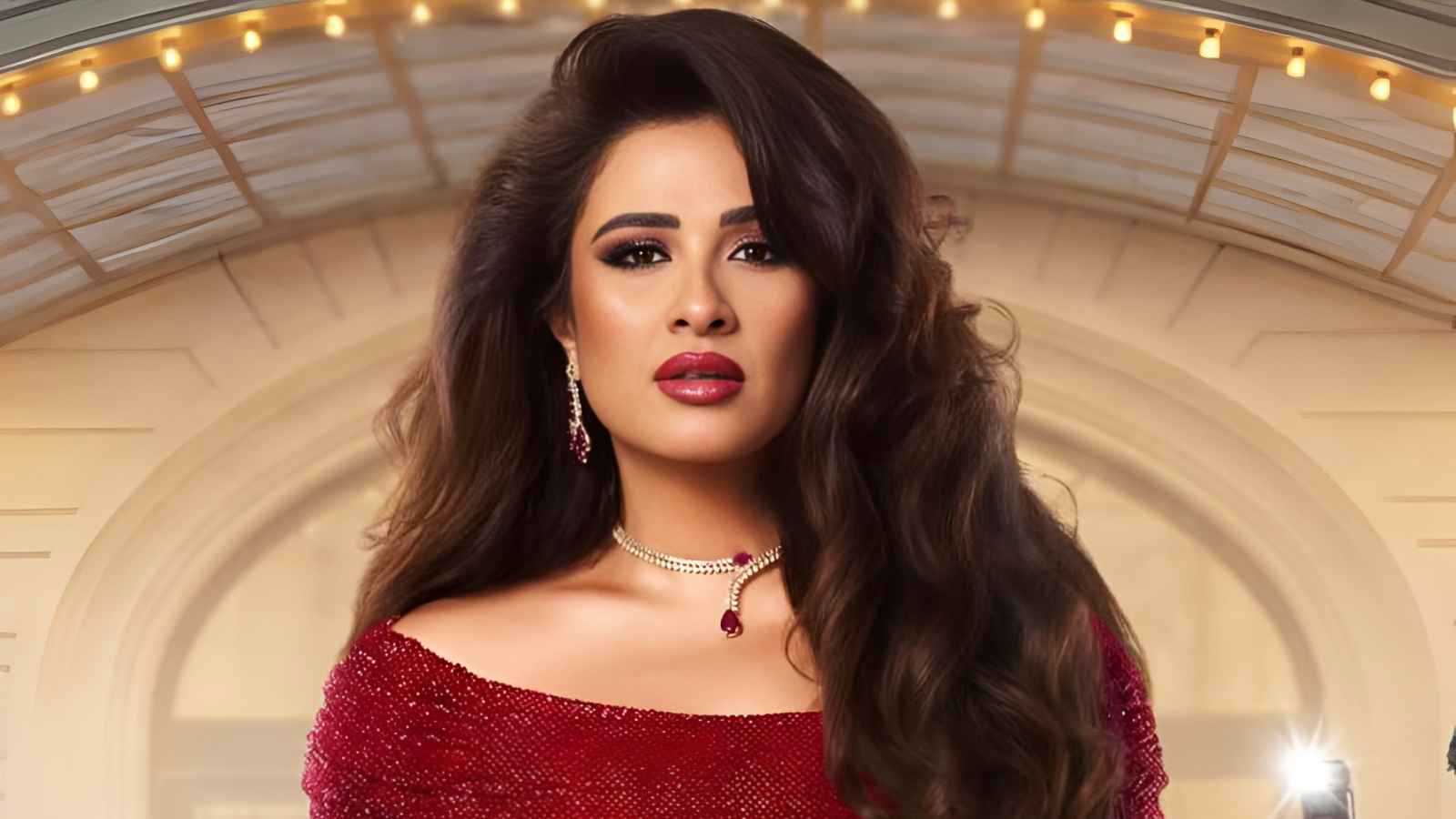 ياسمين عبد العزيز تحصد تكريماً أردنياً عن مسلسل "وننسى اللي كان" 