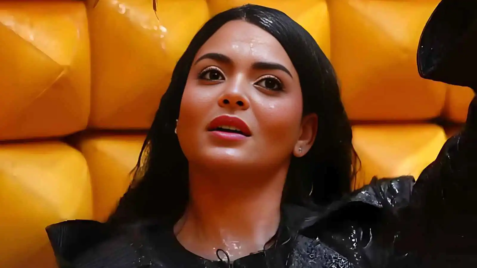 أسماء جلال في رامز ليفل الوحش