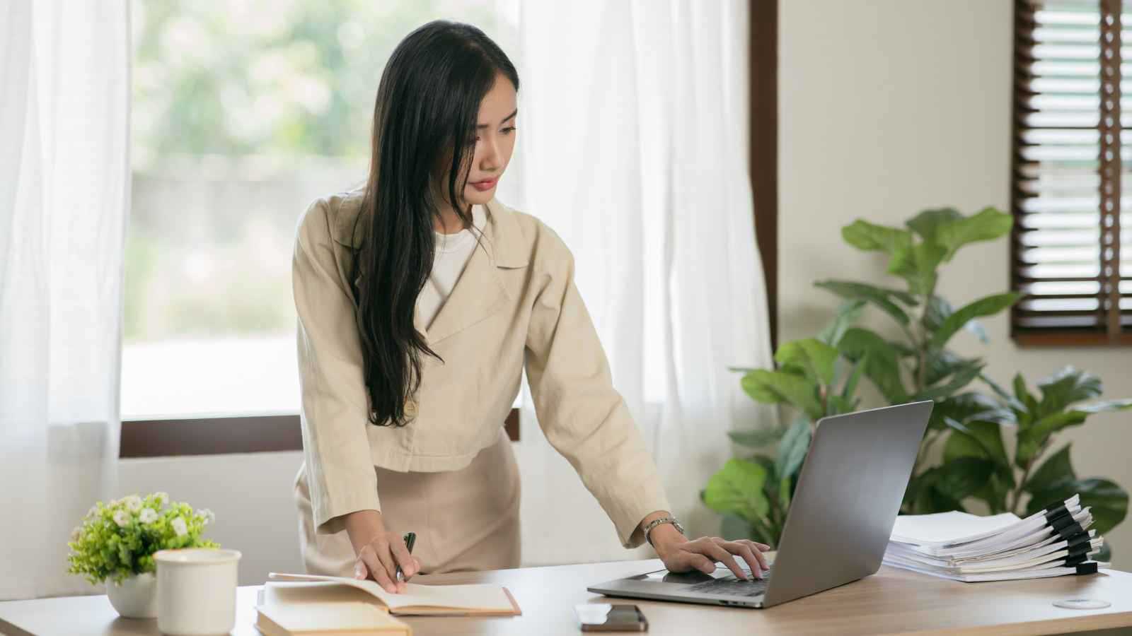 ما أهمية الاستقلال المالي للمرأة؟