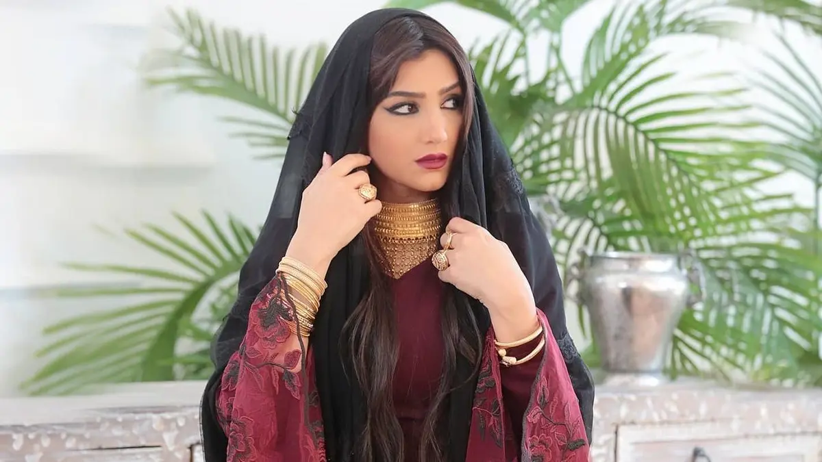 مي عمر تدافع عن نفسها أمام الاتهامات الموجهة ضدها وزوجها محمد سامي