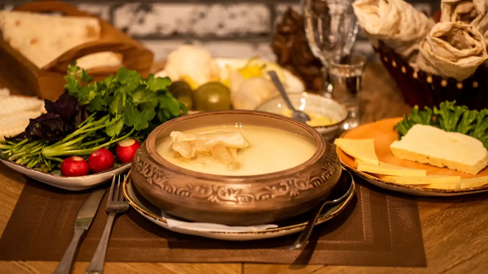 لماذا تستحق أرمينيا مكانًا على قائمة سفرك هذا الصيف؟