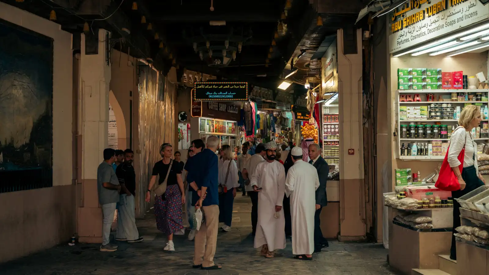سحر الأسواق القديمة في رمضان وتوثيق أجمل المظاهر التراثية