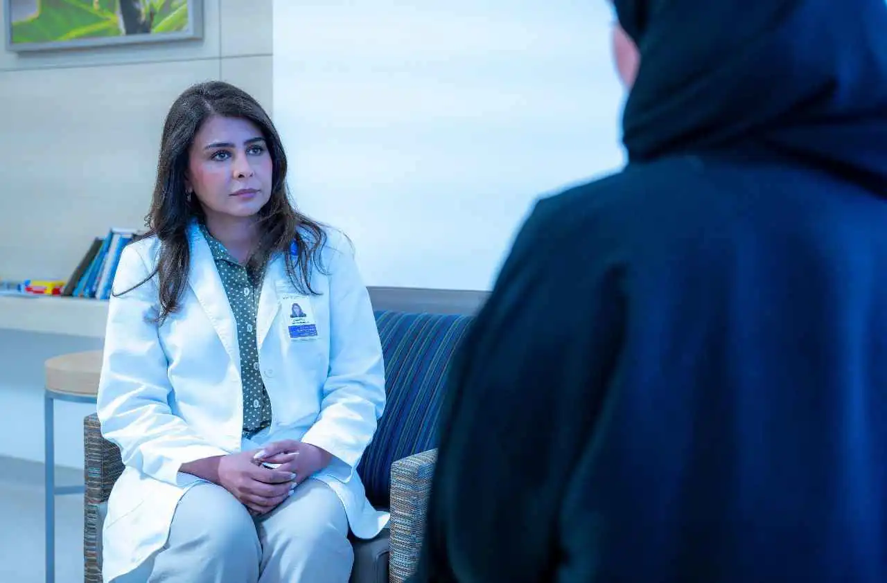 الدكتورة عزيزة المغيولي: العلاج النفسي قوة وليس ضعفا