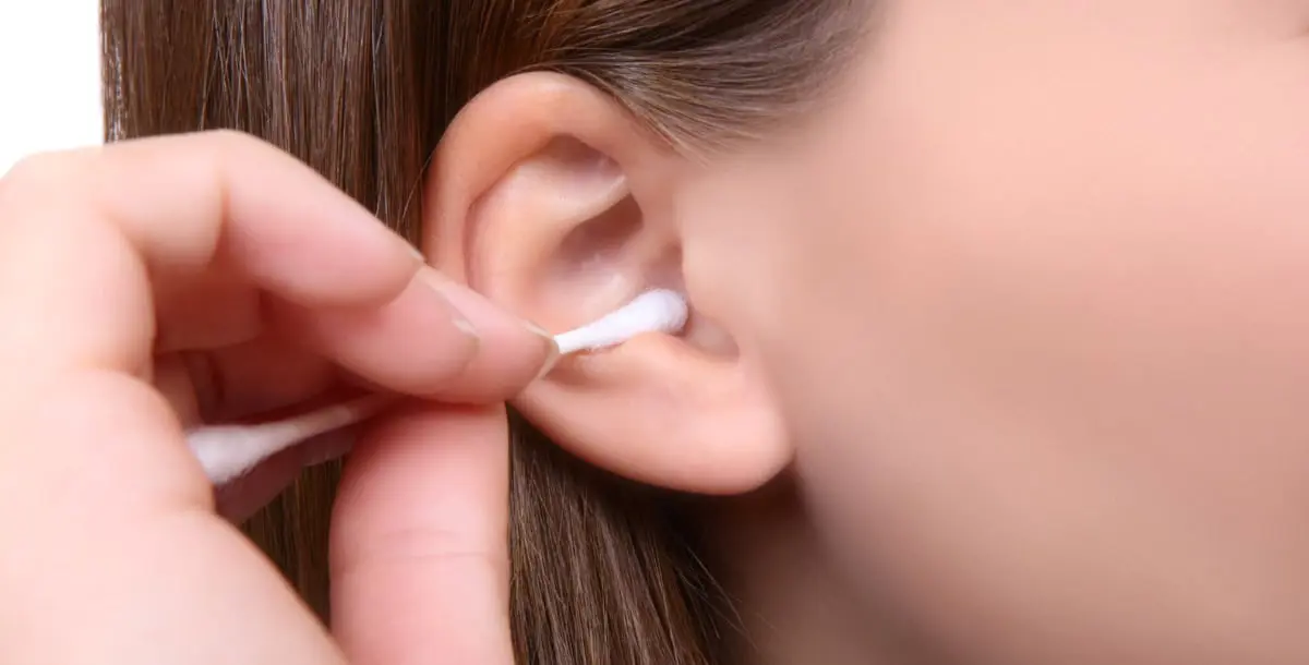 التنظيف الخاطئ لأذنيك يؤدي لأضرار بالغة