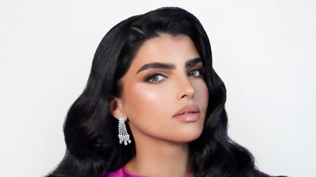 سارة الودعاني تعلن حملها للمرة السادسة