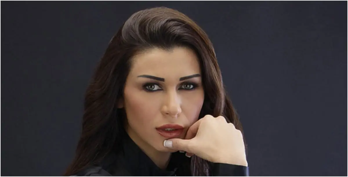 نادين الراسي تتراجع عن قرار اعتزال الظهور الإعلامي!