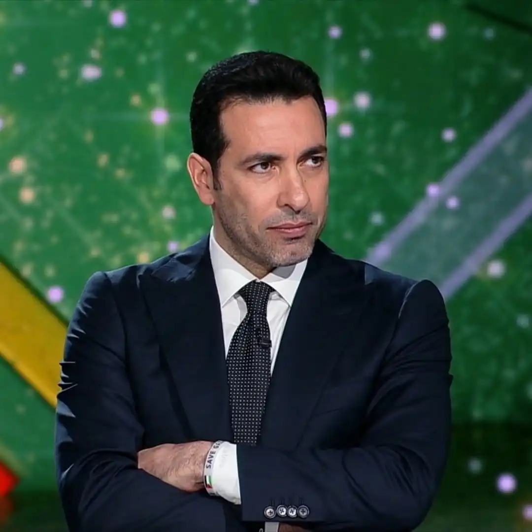 أبو تريكة ينتقد تجاهل تقنية الفيديو