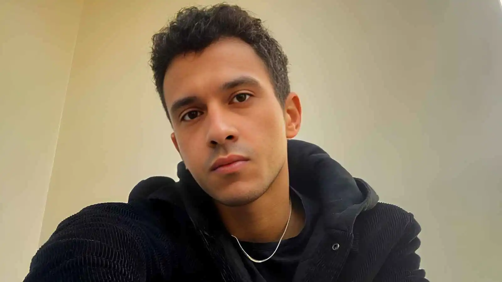 عصام عمر