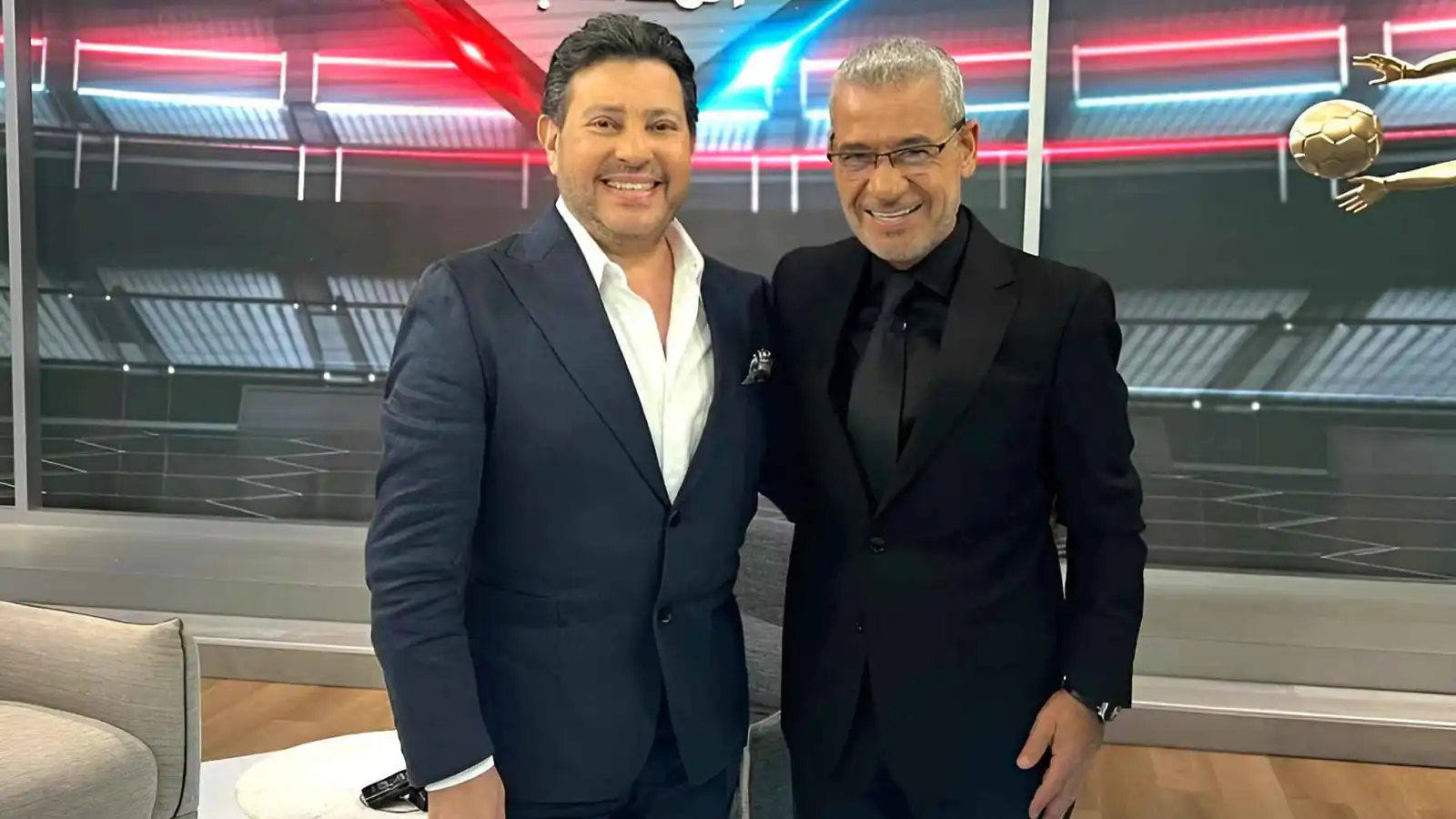 هل تحسنت الحالة الصحية لـ هاني شاكر؟ مصطفى الآغا يعلق
