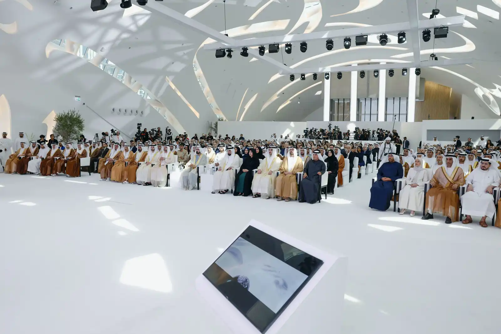 تكريم نوابغ العرب 2025 في دبي