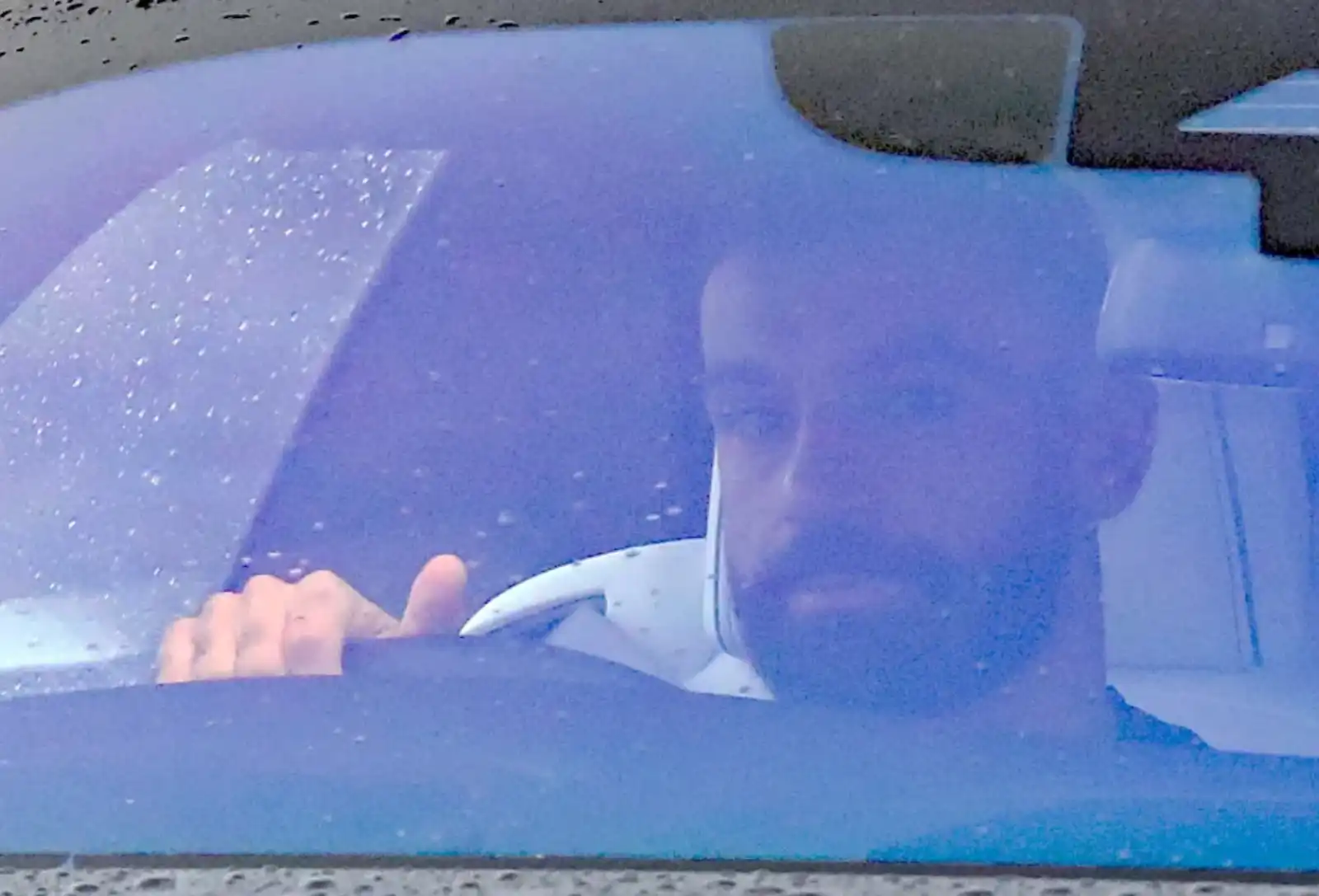 حظر قيادة محمد صلاح 6 أشهر بعد قضية سيارة "رولز رويس" الفاخرة