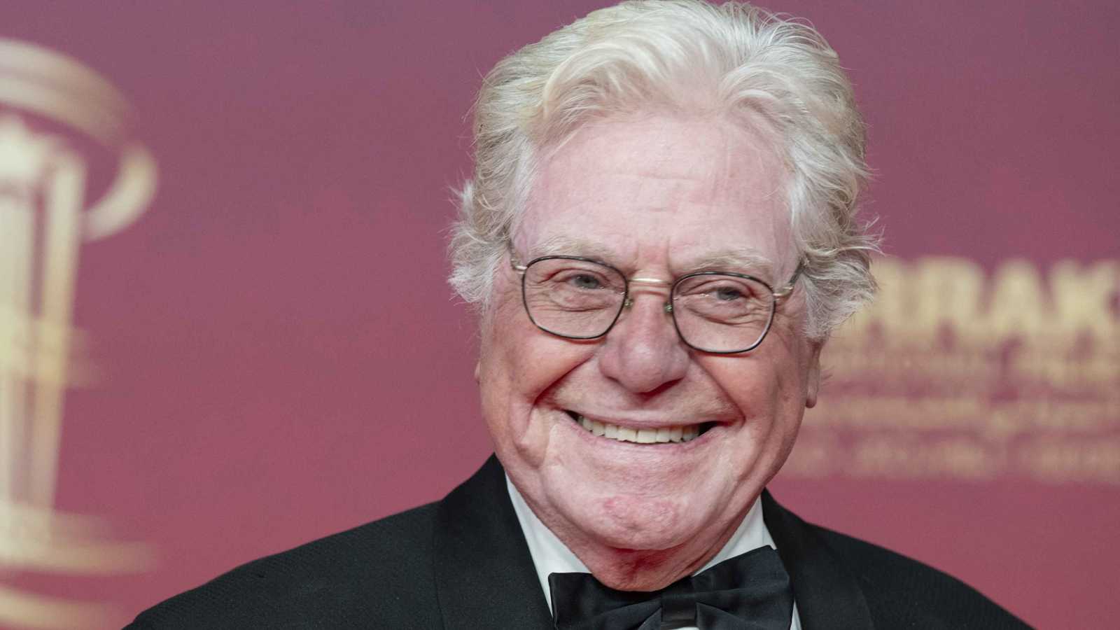 حسين فهمي بطلًا للفيلم الصيني The Story I Found In China 