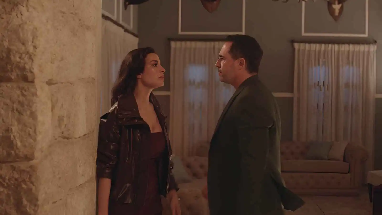 مسلسل "ممكن" الحلقة 16.. رسالة تهدد علاقة زياد وملك