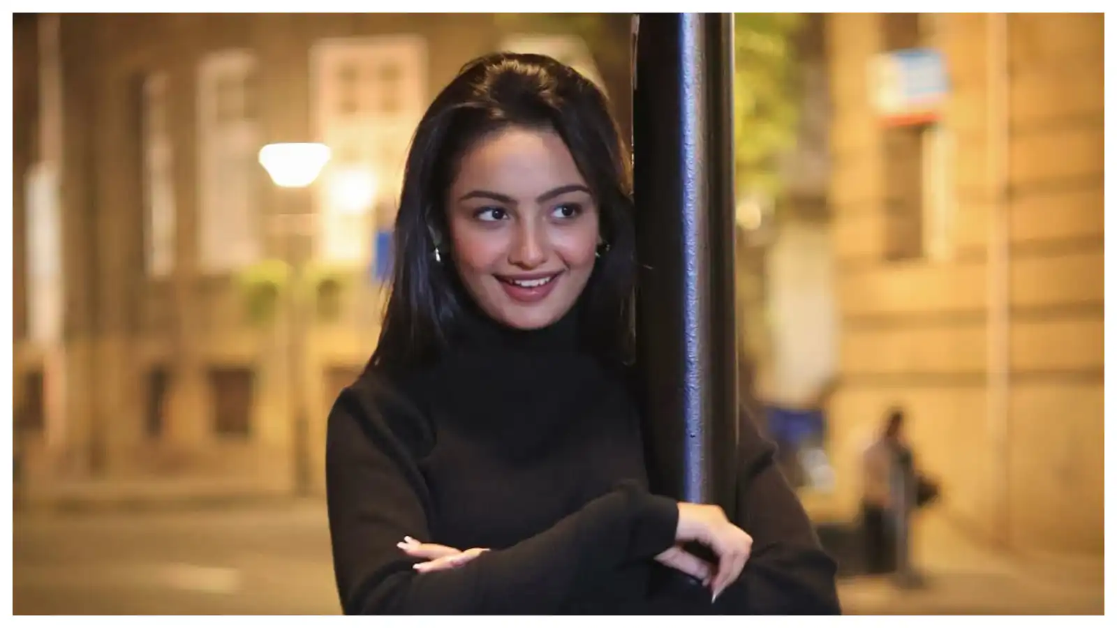 شقيق الممثلة سانشيتا أوغالي يدّعي تعرضها للمضايقة قبل انتحارها