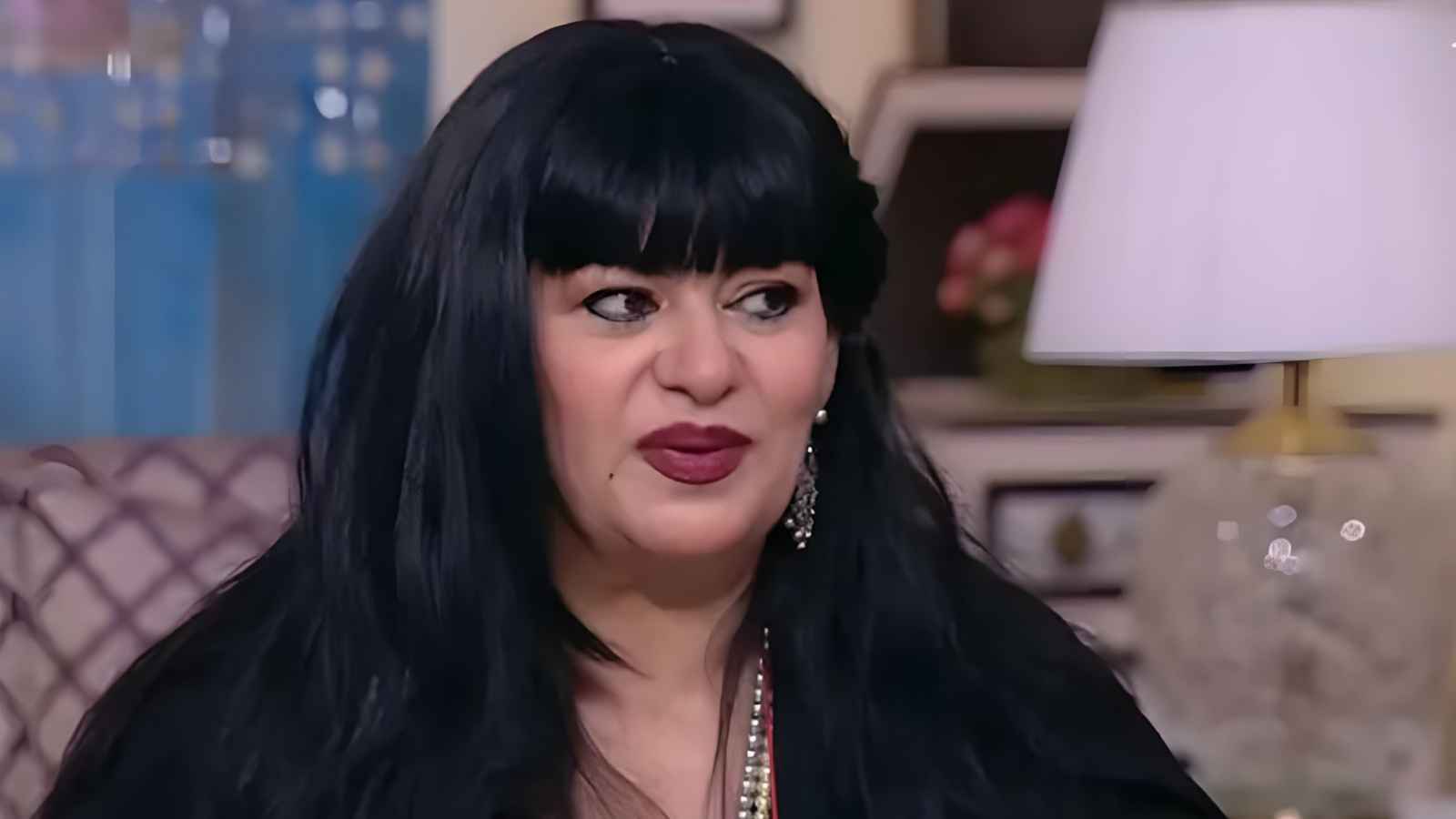 جريمة إلكترونية تستهدف الفنانة فريدة سيف النصر