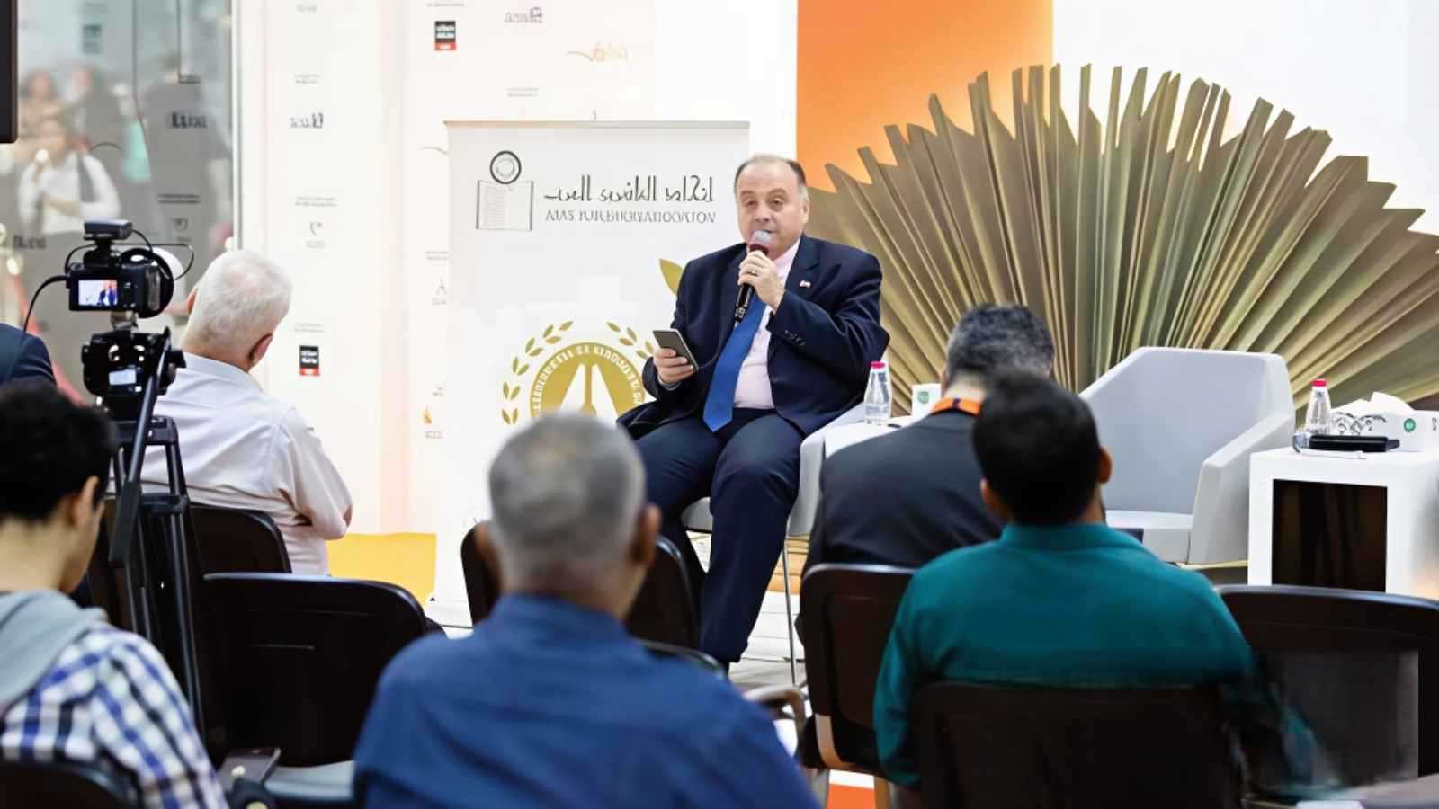 5 روايات مرشحة لجائزة الدكتور عبد العزيز المنصور للناشر العربي