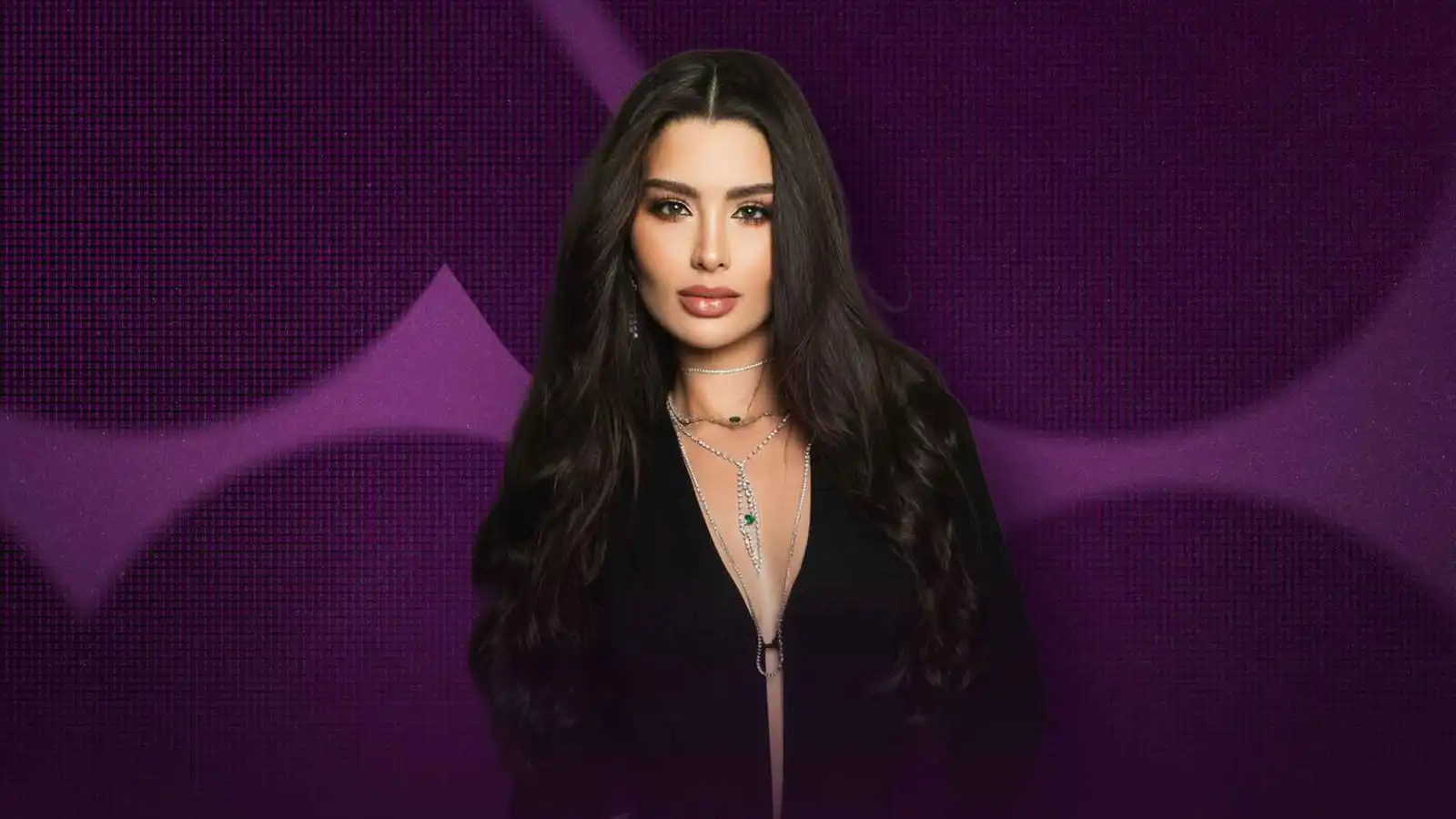روان بن حسين تحتفل بنجاح "مش هسمعك" وتكشف سر رسالتها