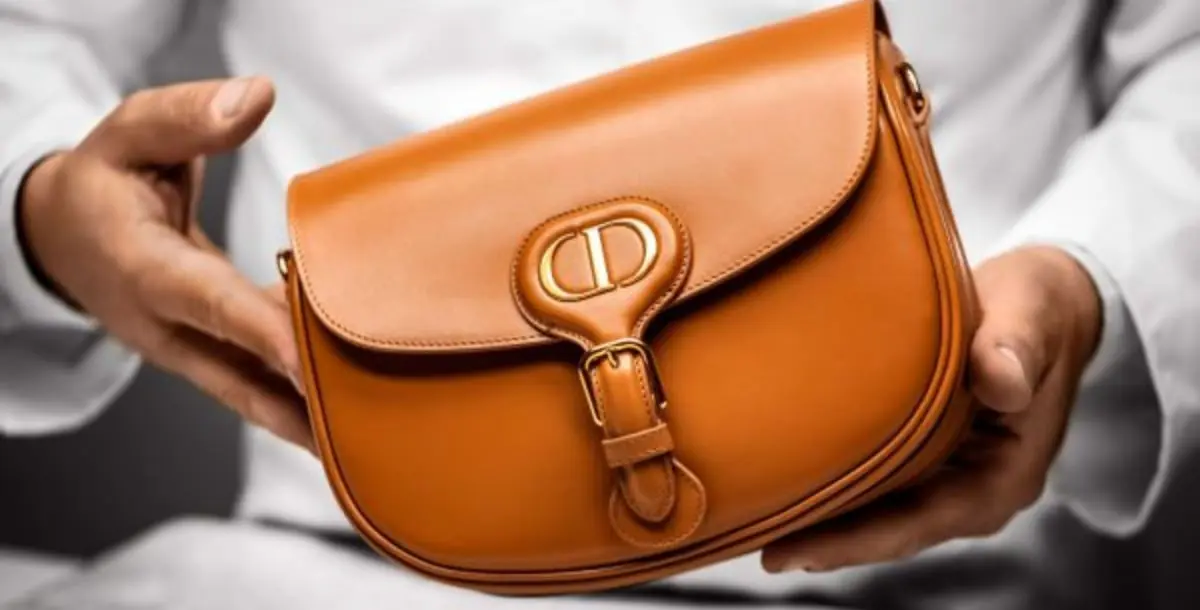 حقيبة "بوبي" من ديور.. متعددة الاستخدامات ومحايدة للجنسين وهنا سعرها