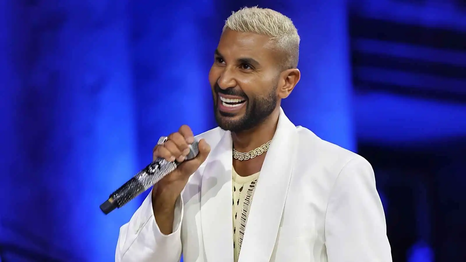 برومو "كدا كدا" يكشف مفاجأة أحمد سعد وابنته جودي