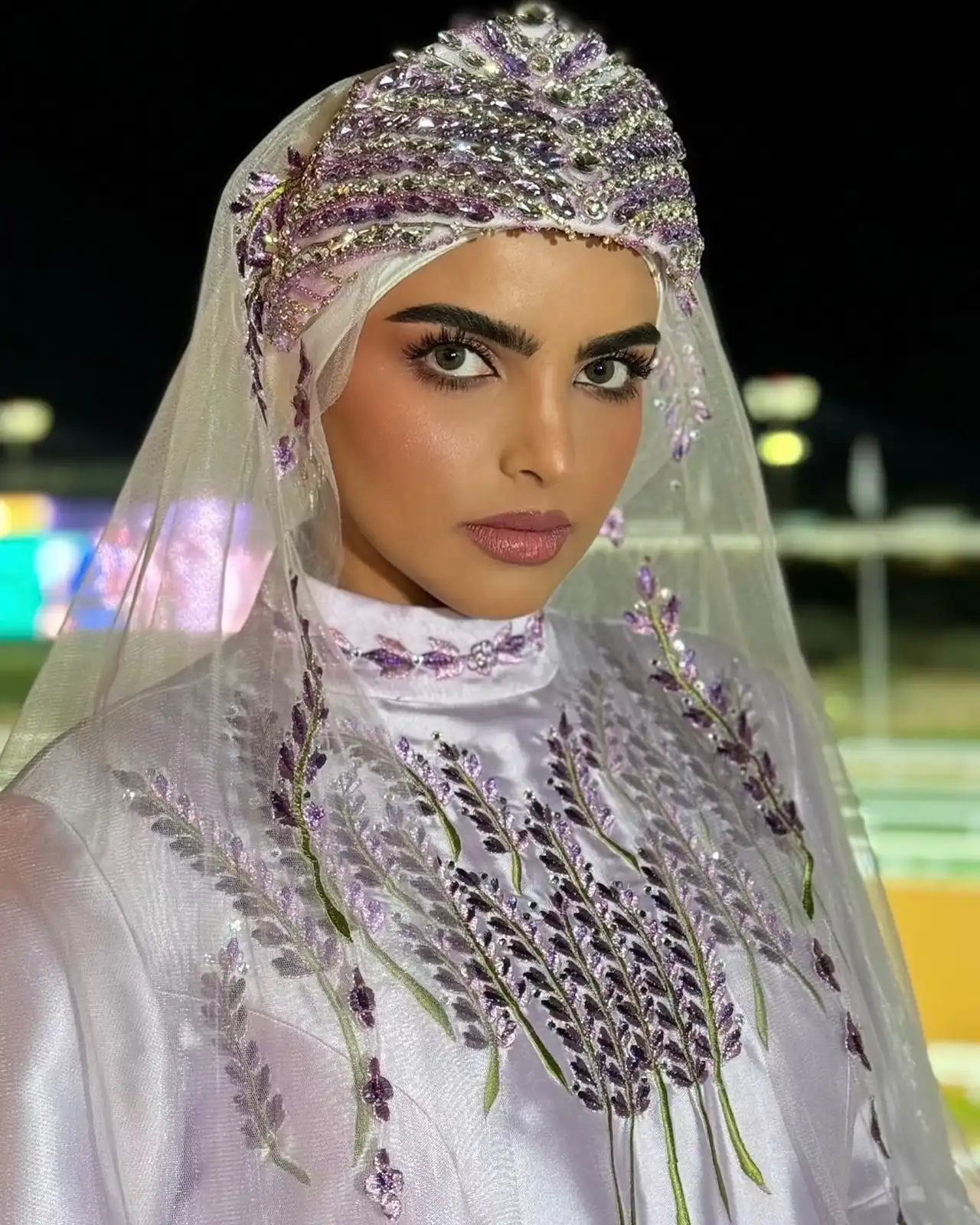 لميس دوغلاس: السعودية جزء من نشأتي.. والمرأة السعودية تلهمني بثقتها وجرأتها