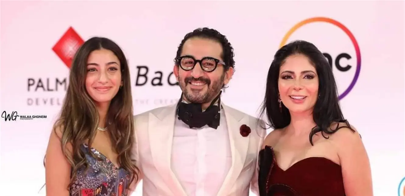 احمد حلمي وابنته