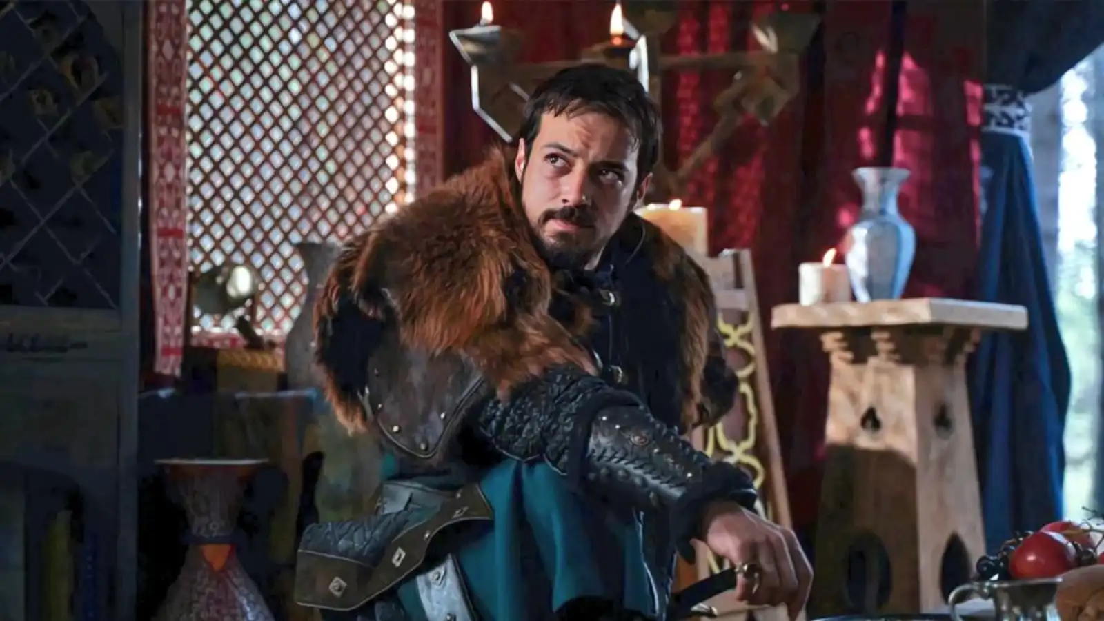ما أجر ميرت يازجي أوغلو عن كل حلقة في مسلسل "المؤسس أورهان"؟