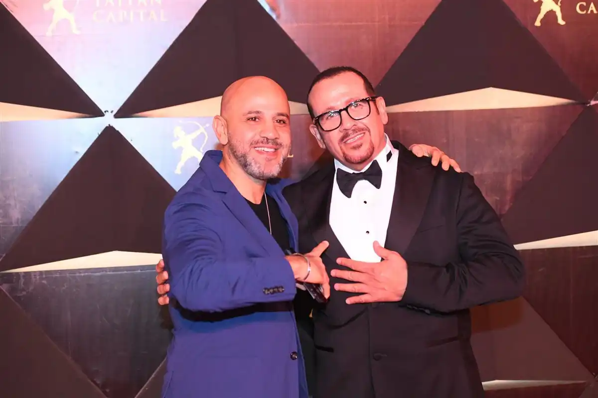 النجوم يجتمعون في الأهرامات احتفالا بـ جرامي الشرق الأوسط 