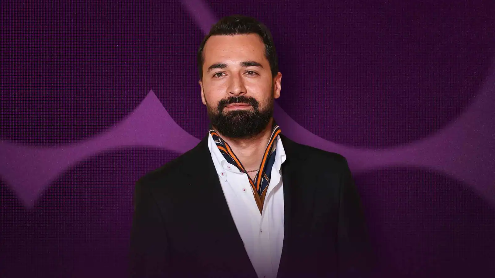أحمد حاتم يكشف رؤيته لأزمة "الملحد" ويشيد بمنى زكي